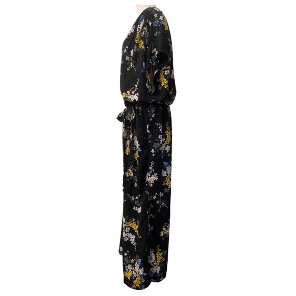 Dex Shortsleeve Wrap Floral Jumpsuit Size: 3X - Picture 4 of 5
